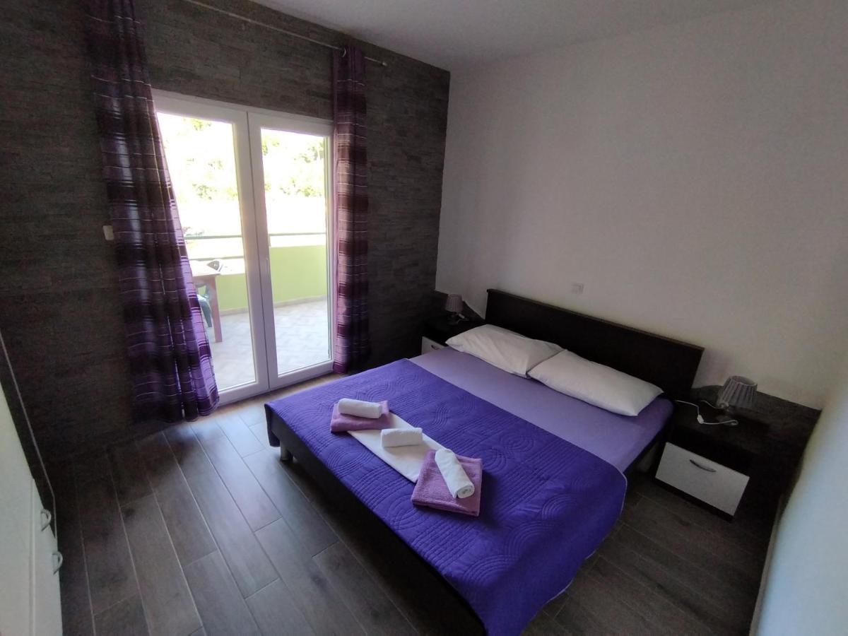 Ferienwohnung Apratman Uvala Duboka Kruscica Kruscica  Exterior foto