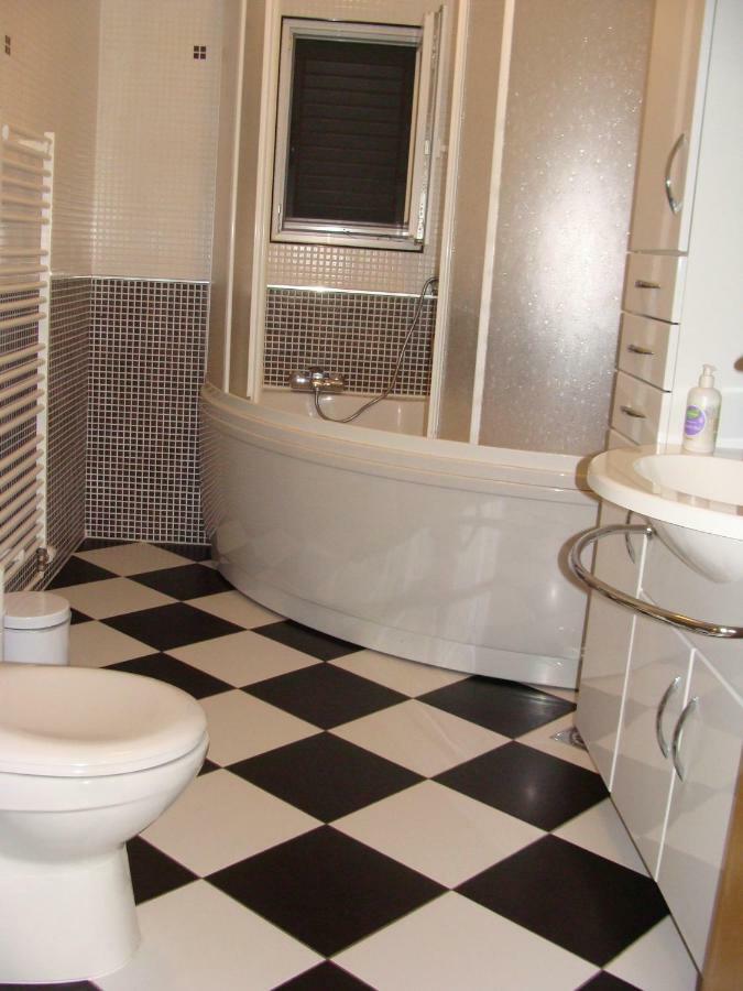 Ferienwohnung Apratman Uvala Duboka Kruscica Kruscica  Exterior foto